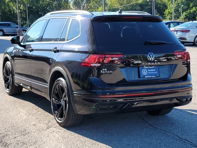 2023 Volkswagen Tiguan SE R-Line Black photo 4
