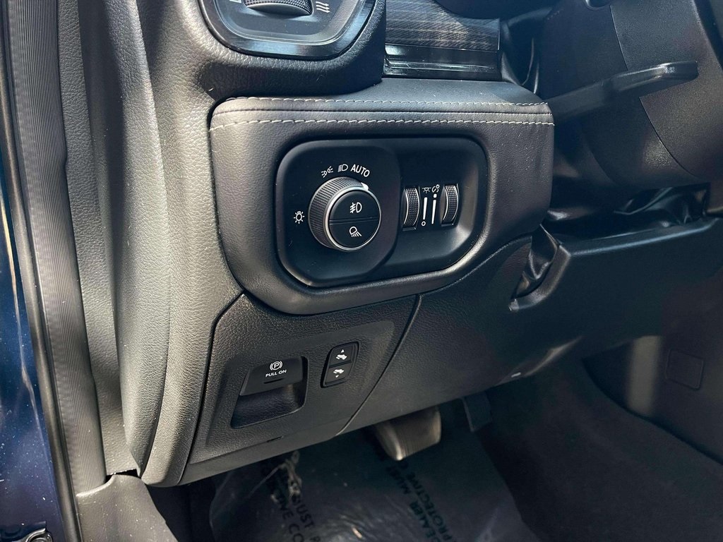2022 Ram 1500 Limited photo 10