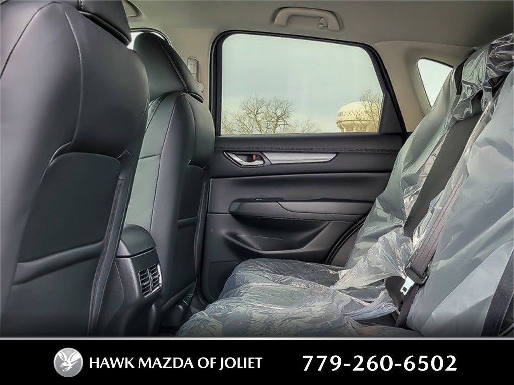 2025 MAZDA CX-5 - Image 9