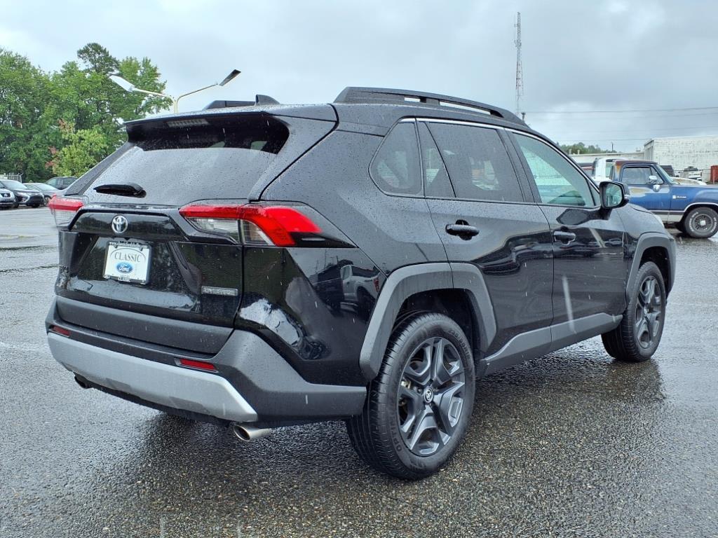 2023 Toyota RAV4 Adventure photo 17