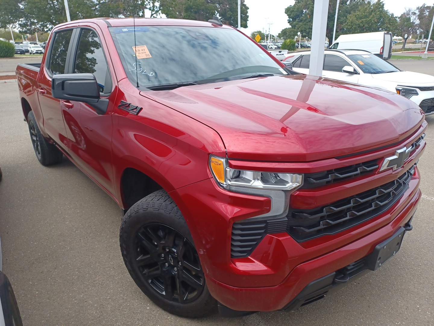 2024 Chevrolet Silverado 1500 RST photo 2