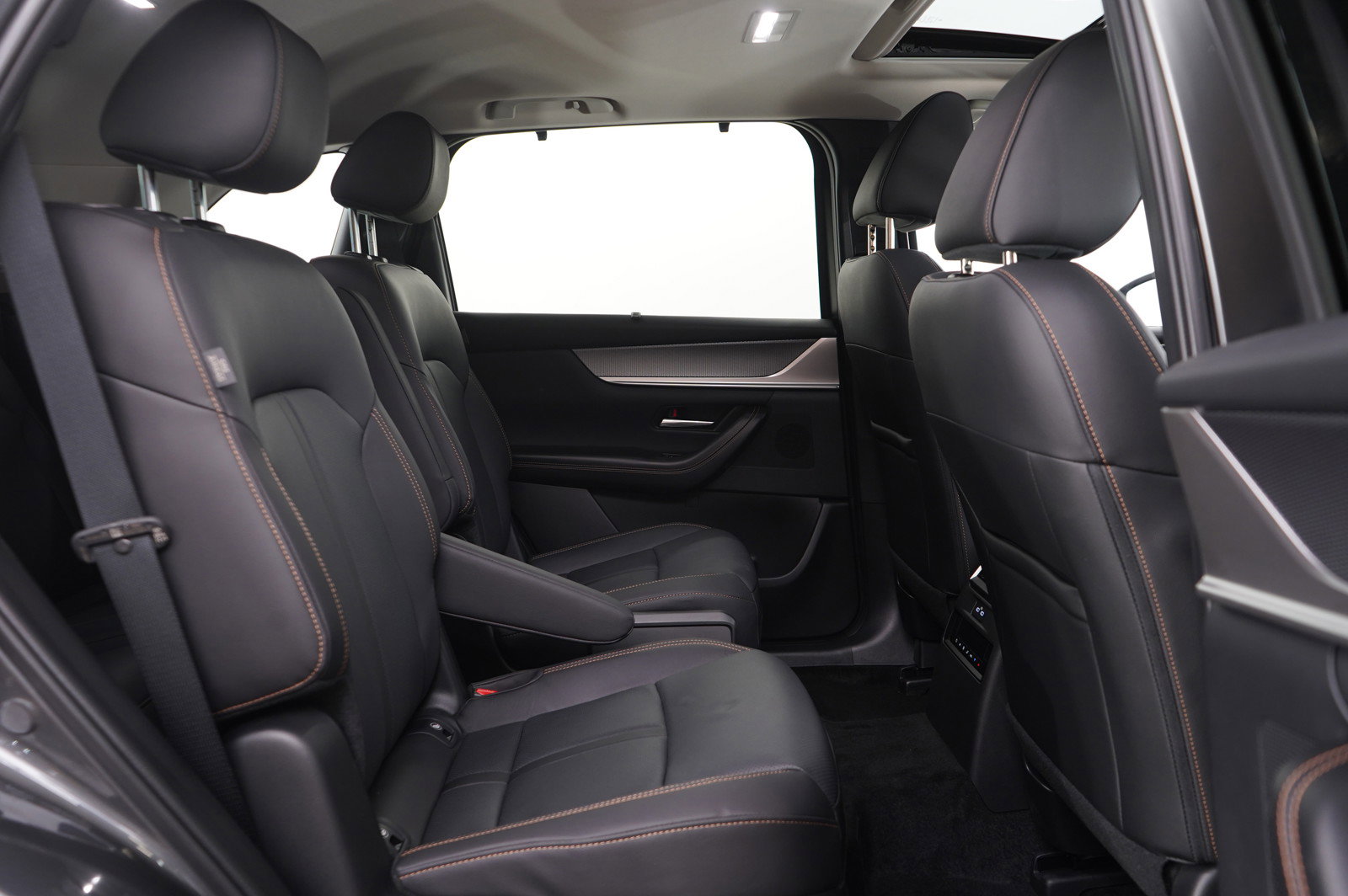 2025 Mazda CX-90 Preferred photo 13