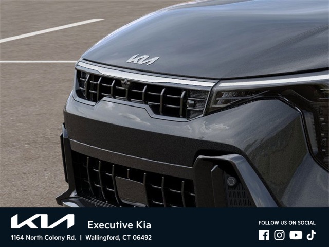 2025 Kia K4 GT-Line Turbo photo 4