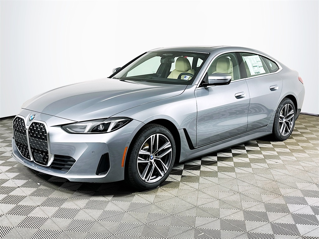 2026 BMW 4 Series 430i's photo