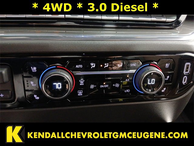 2023 Chevrolet Silverado 1500 High Country photo 14