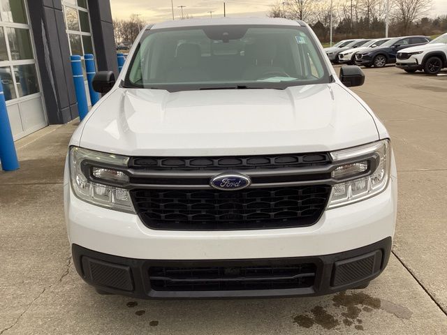 2022 Ford Maverick XLT photo 2