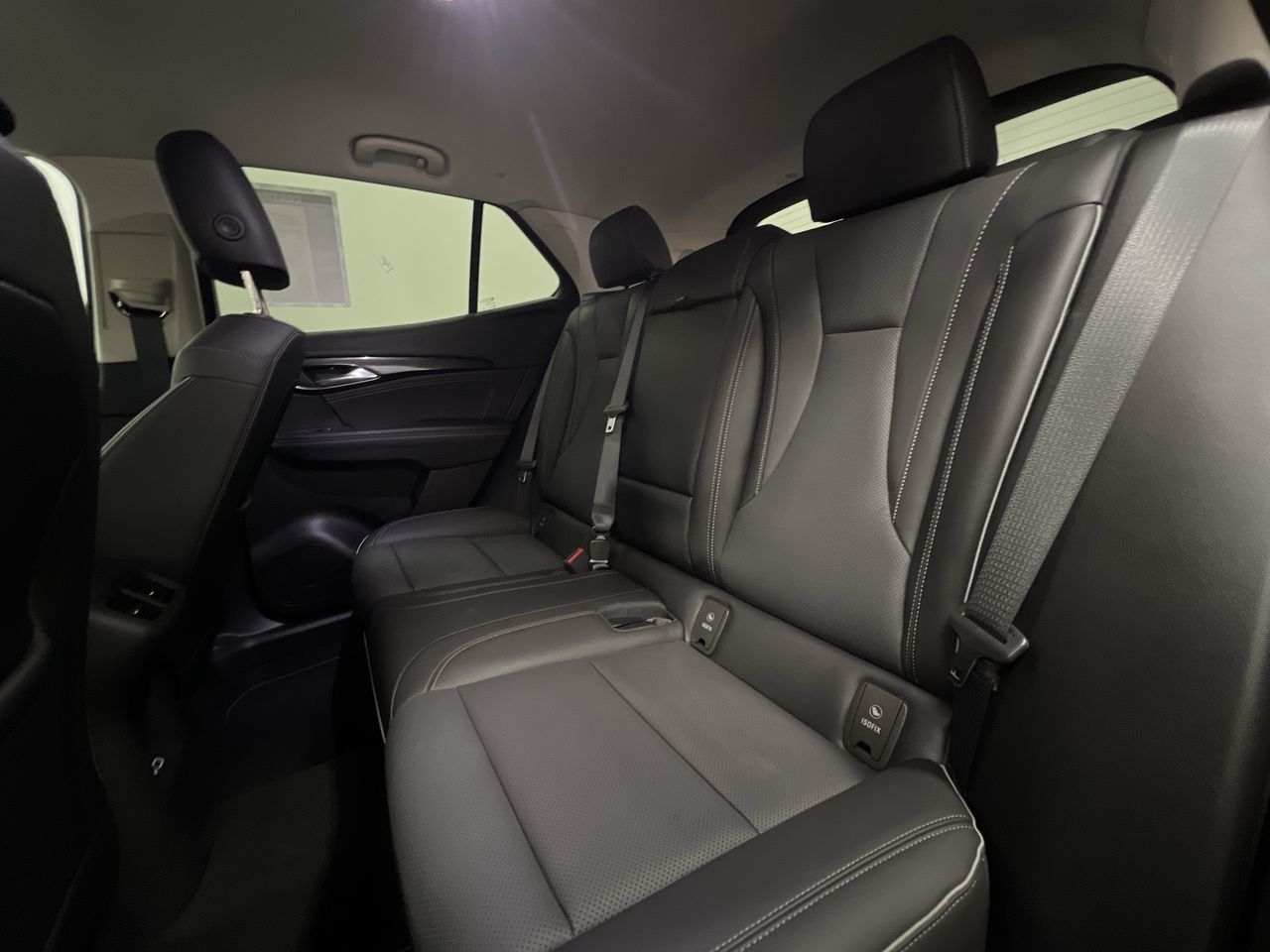 2023 Buick Envision Essence photo 22