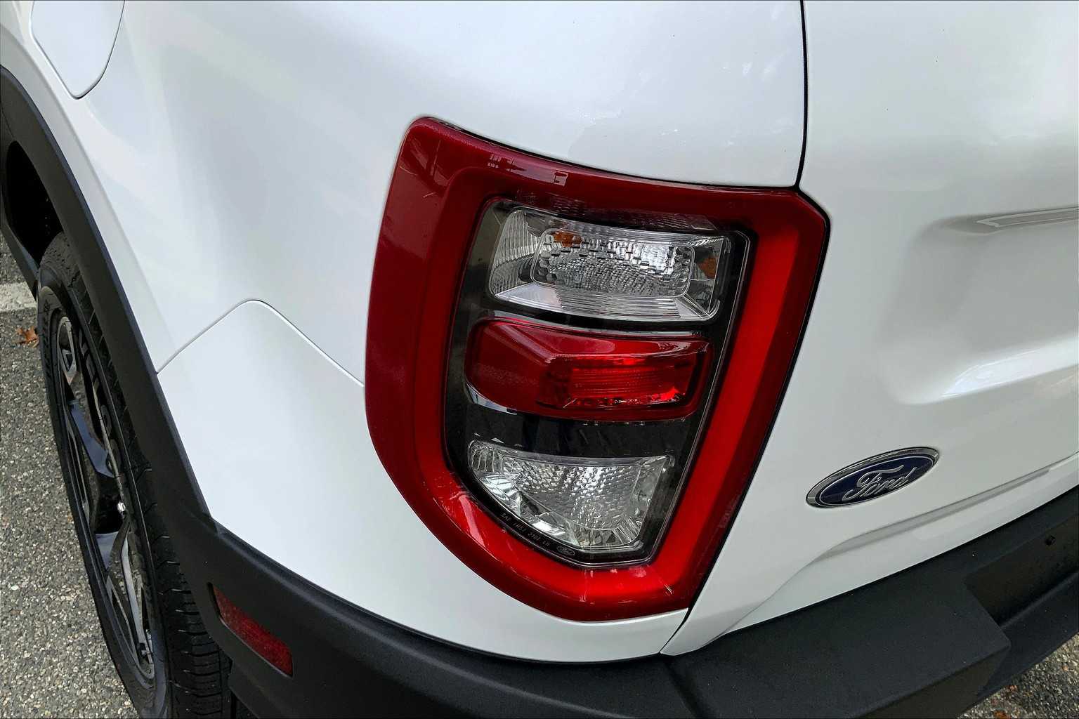 2024 Ford Bronco Sport Outer Banks photo 26