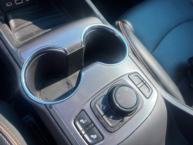 Used 2023 Summit White GMC AT4 image 16
