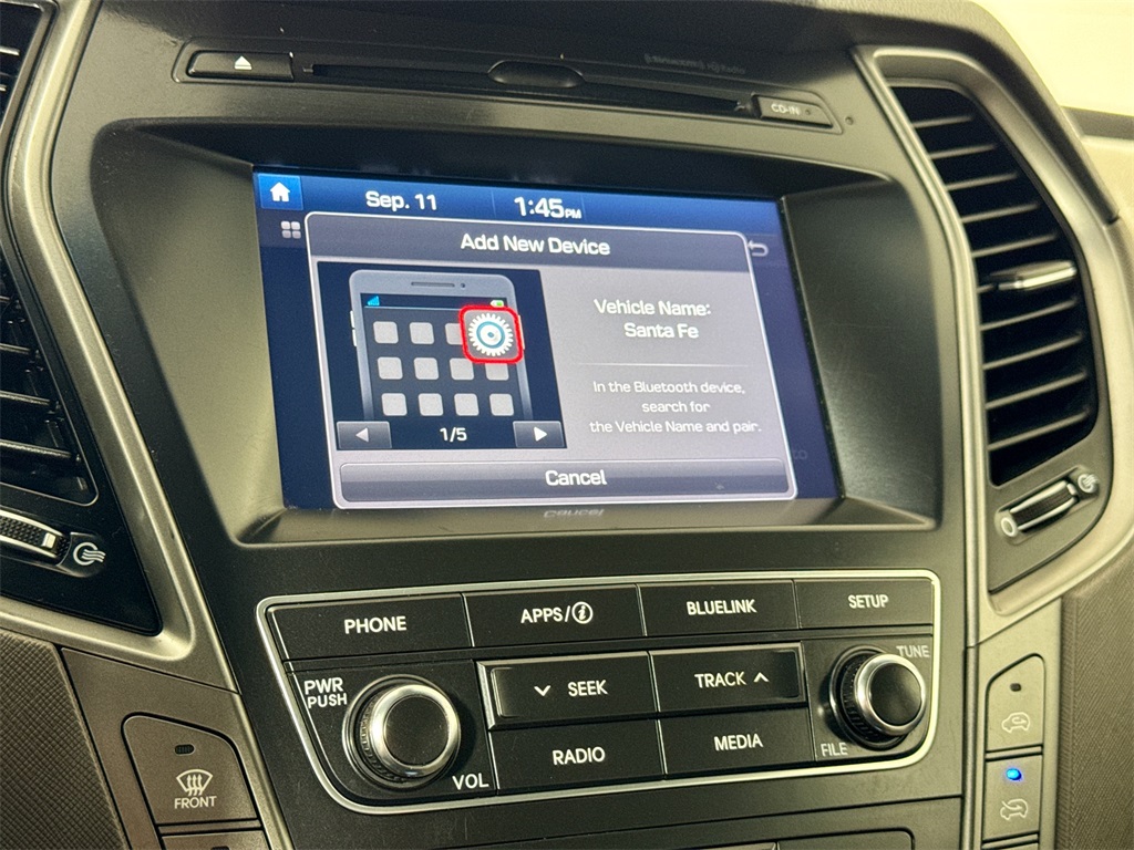 2017 Hyundai Santa Fe SE photo 28