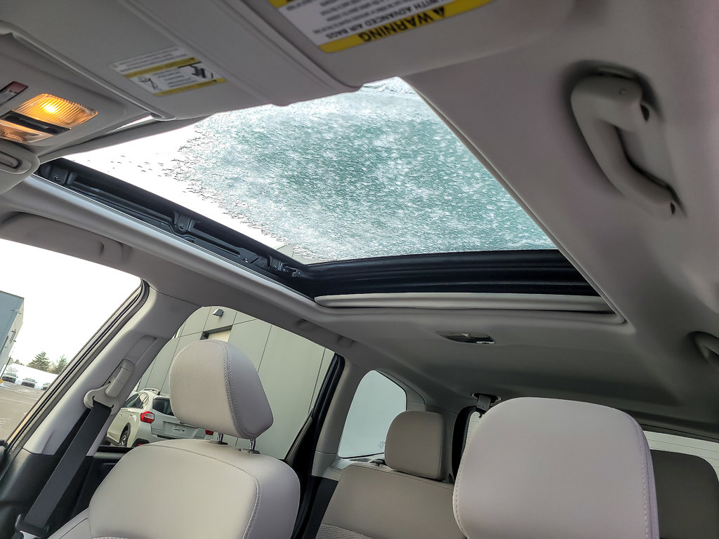 2017 SUBARU FORESTER - Image 9