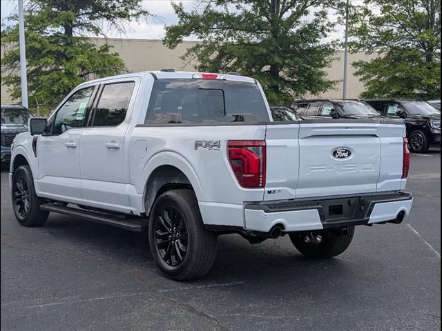 2025 Ford F-150 Lariat photo 4