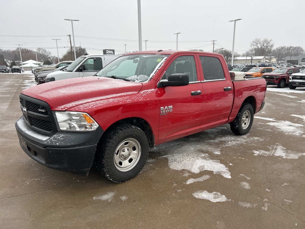 2022 Ram 1500 Classic Tradesman photo 2