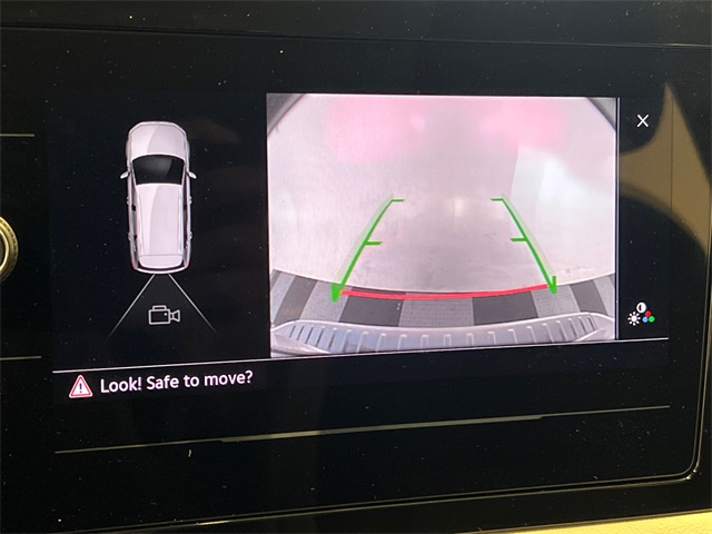 2025 Volkswagen Taos S photo 15