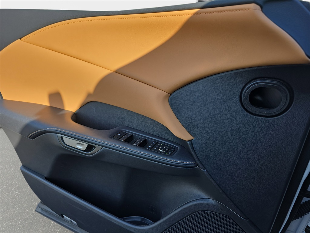 2024 Lexus RX 350h Premium photo 24