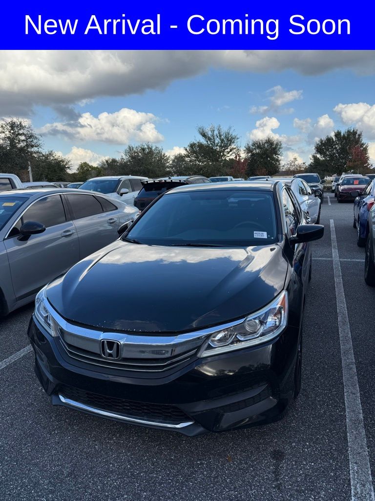 2017 Honda Accord LX's photo