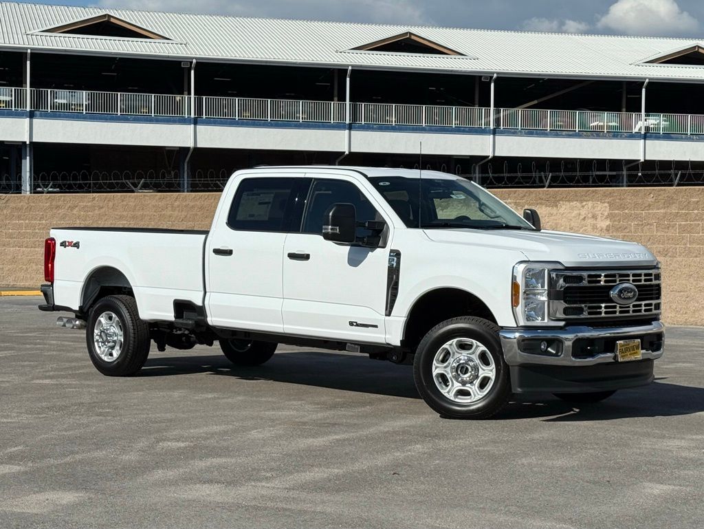 2026 Ford F-350 Super Duty XLT's photo