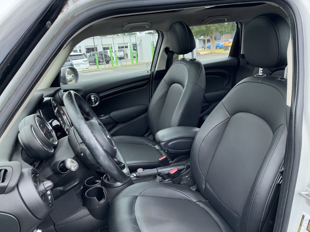 2017 Mini Cooper Base photo 8