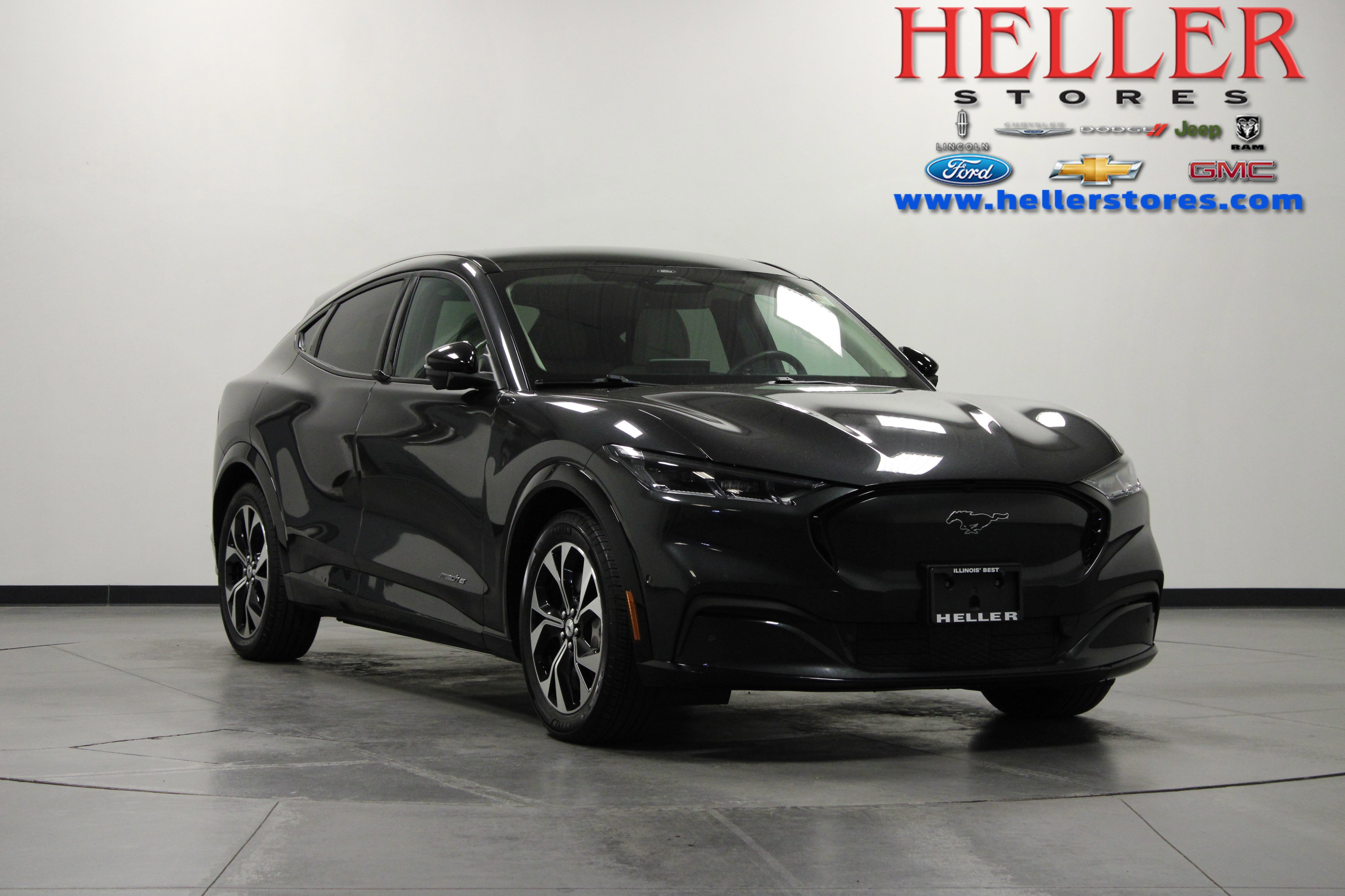 2022 Ford Mustang Mach-E Premium RWD's photo