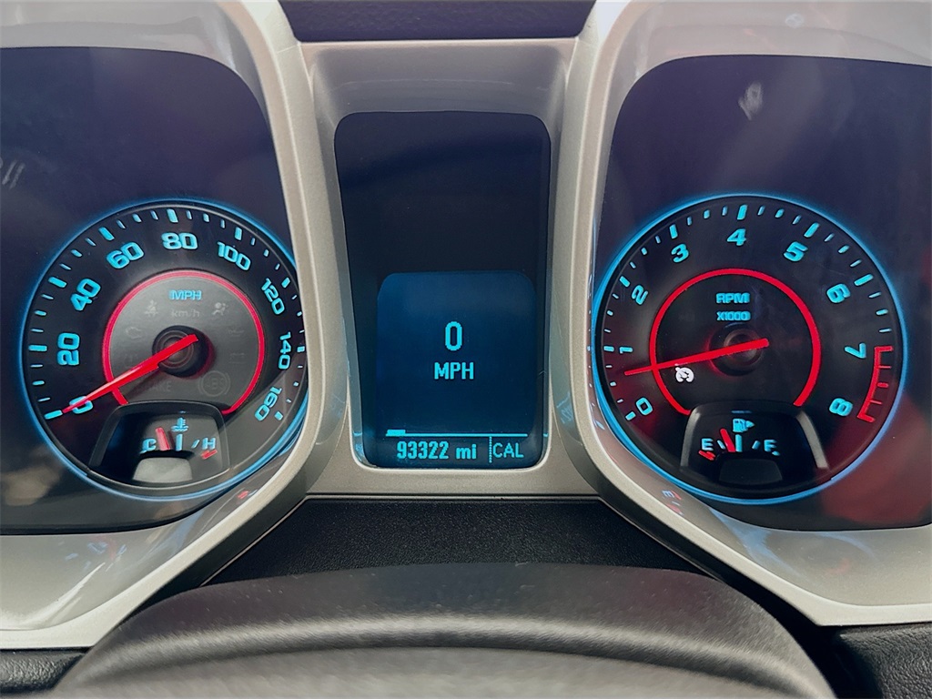 2013 Chevrolet Camaro 2LT photo 23