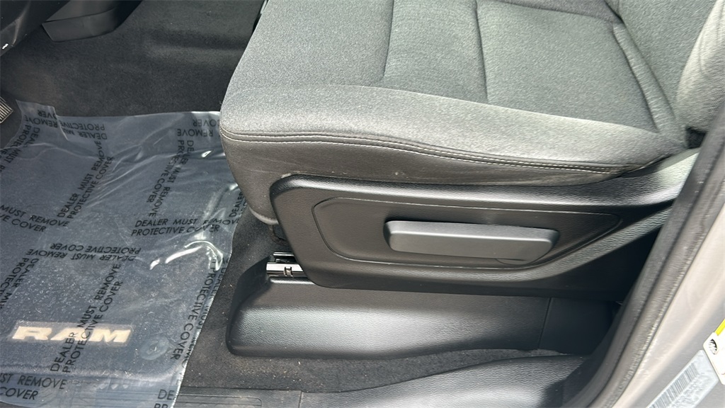 2019 Ram 1500 Tradesman photo 17