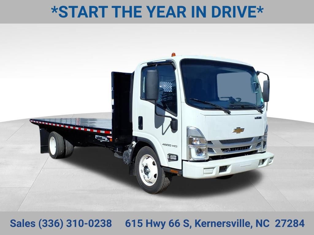 2025 Chevrolet Low Cab Forward Base's photo