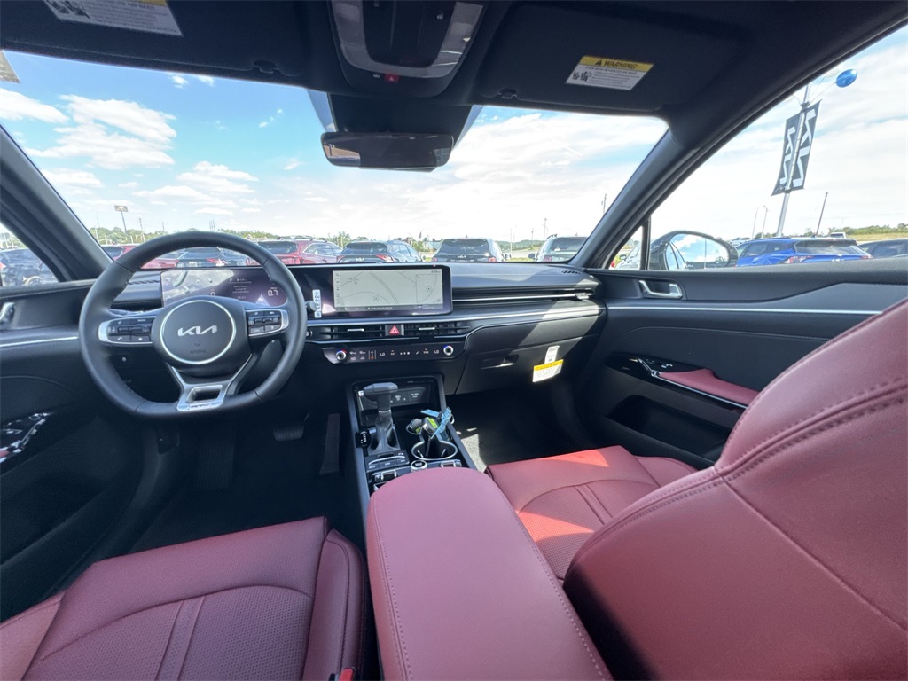 2026 Kia K5 GT-Line photo 10