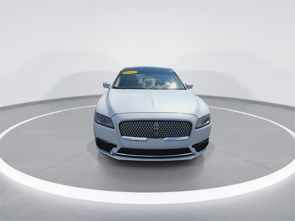 2017 Lincoln Continental Reserve photo 3