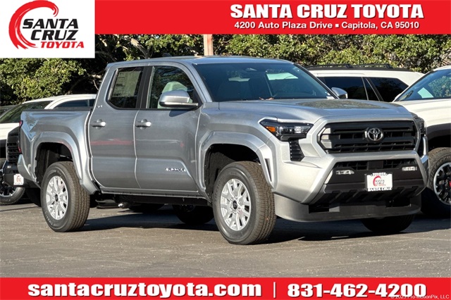 2025 Toyota Tacoma SR5's photo