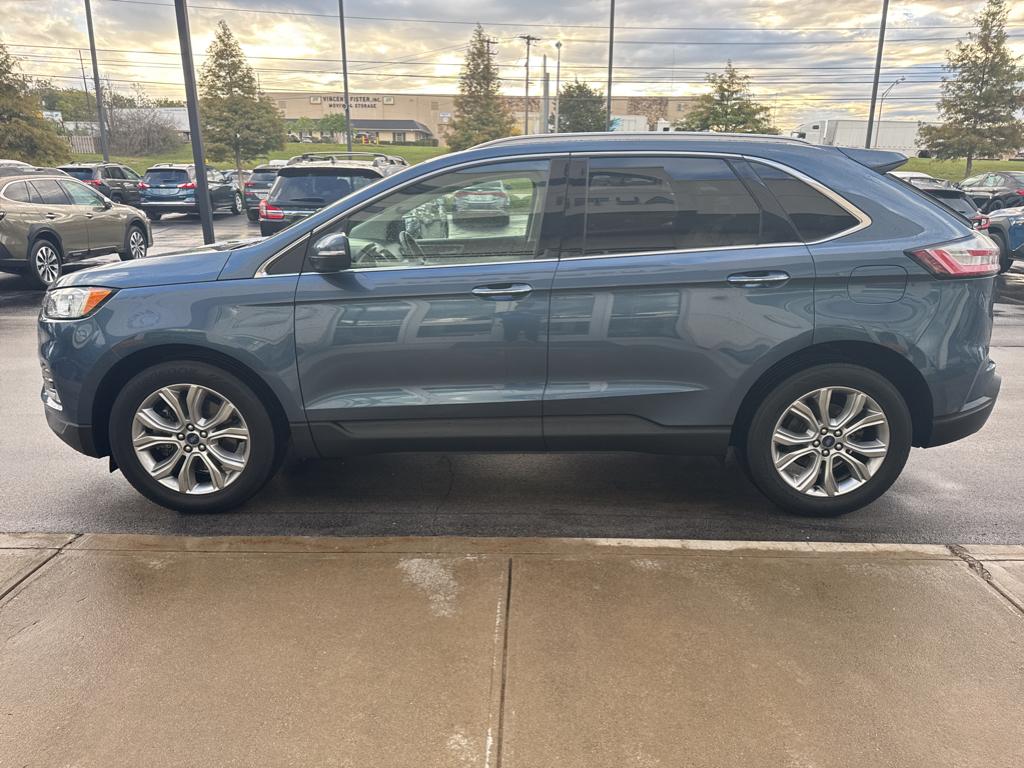 2019 Ford Edge Titanium photo 6