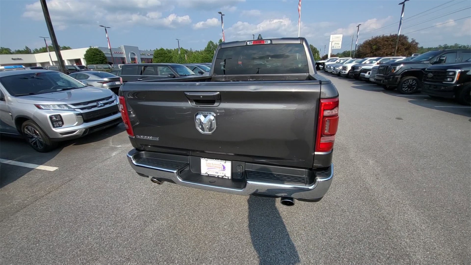2024 Ram 1500 Laramie photo 9