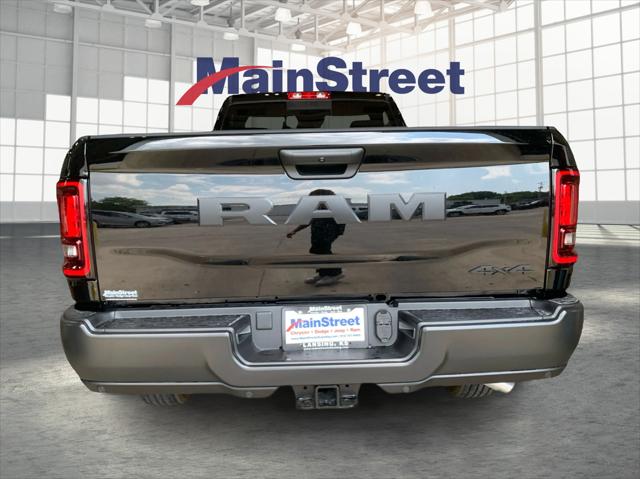 2025 Ram 2500 Tradesman photo 4