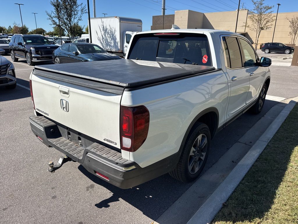 2019 Honda Ridgeline RTL-E photo 2