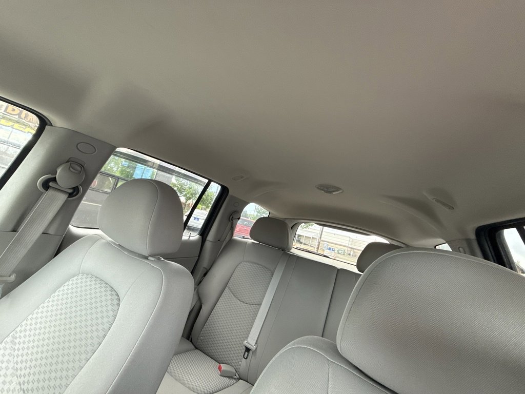 2008 Chevrolet HHR LS photo 23