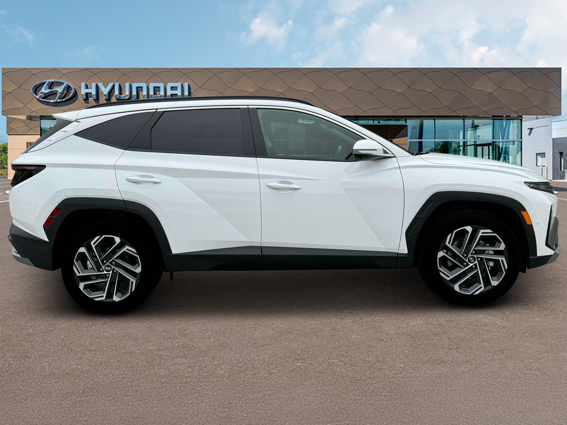 New 2025 White Hyundai Limited FWD image 9