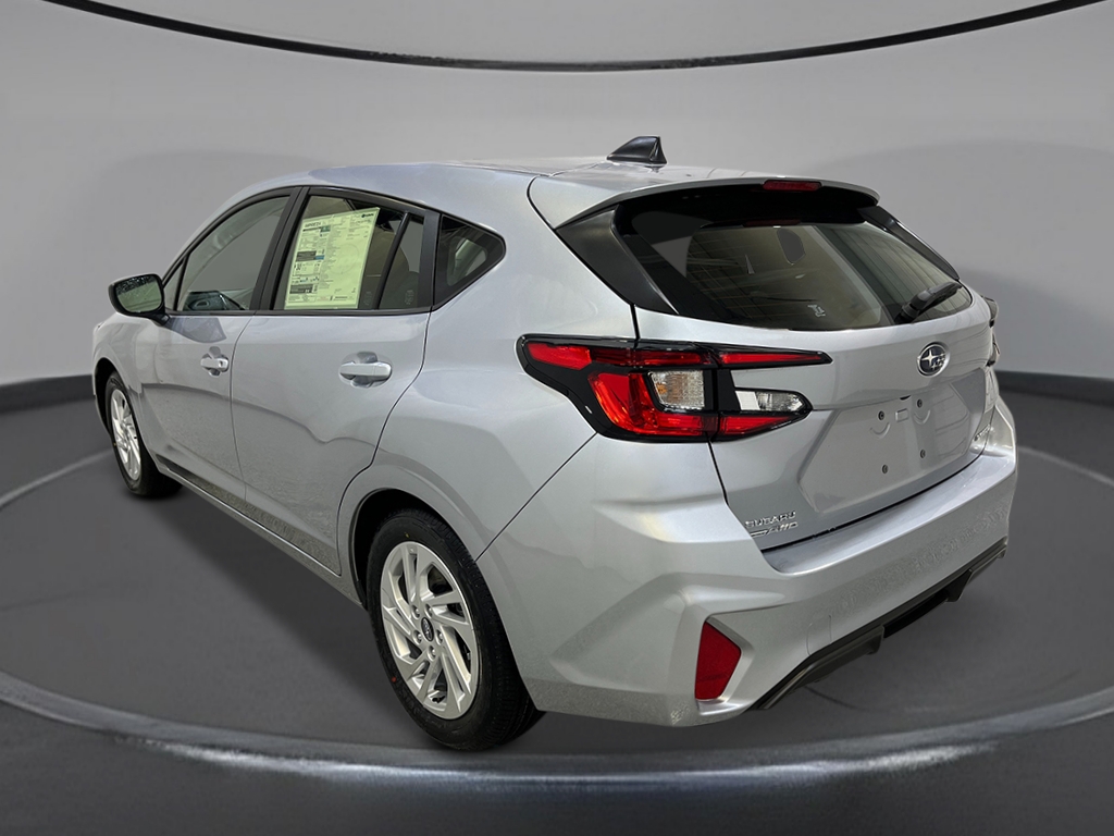 2025 Subaru Impreza Base photo 2