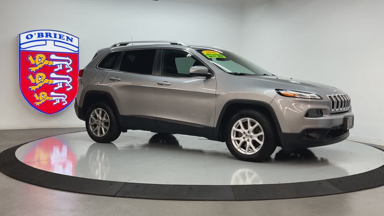 2016 Jeep Cherokee Latitude photo 3