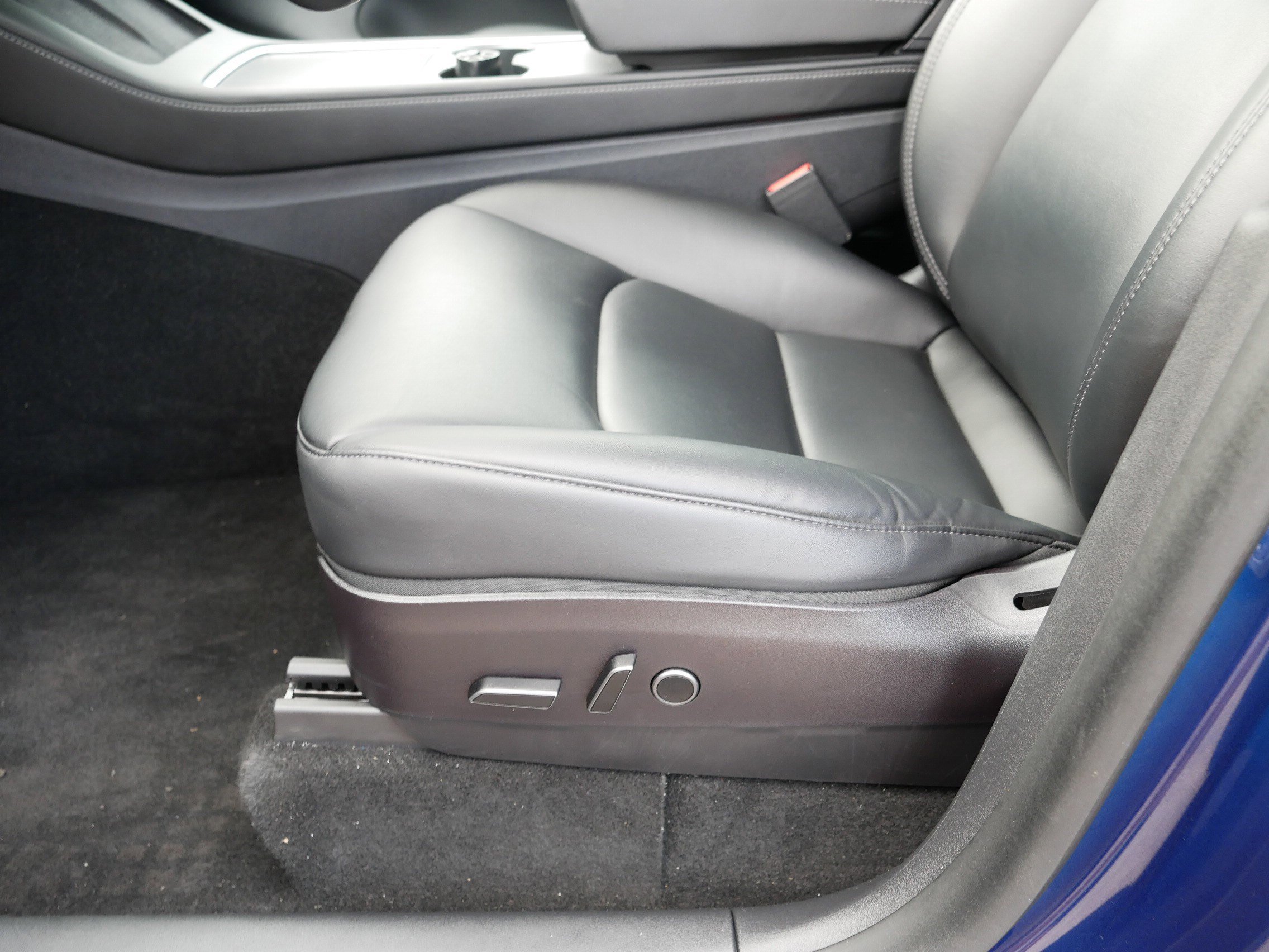 2021 Tesla Model Y Long Range photo 18