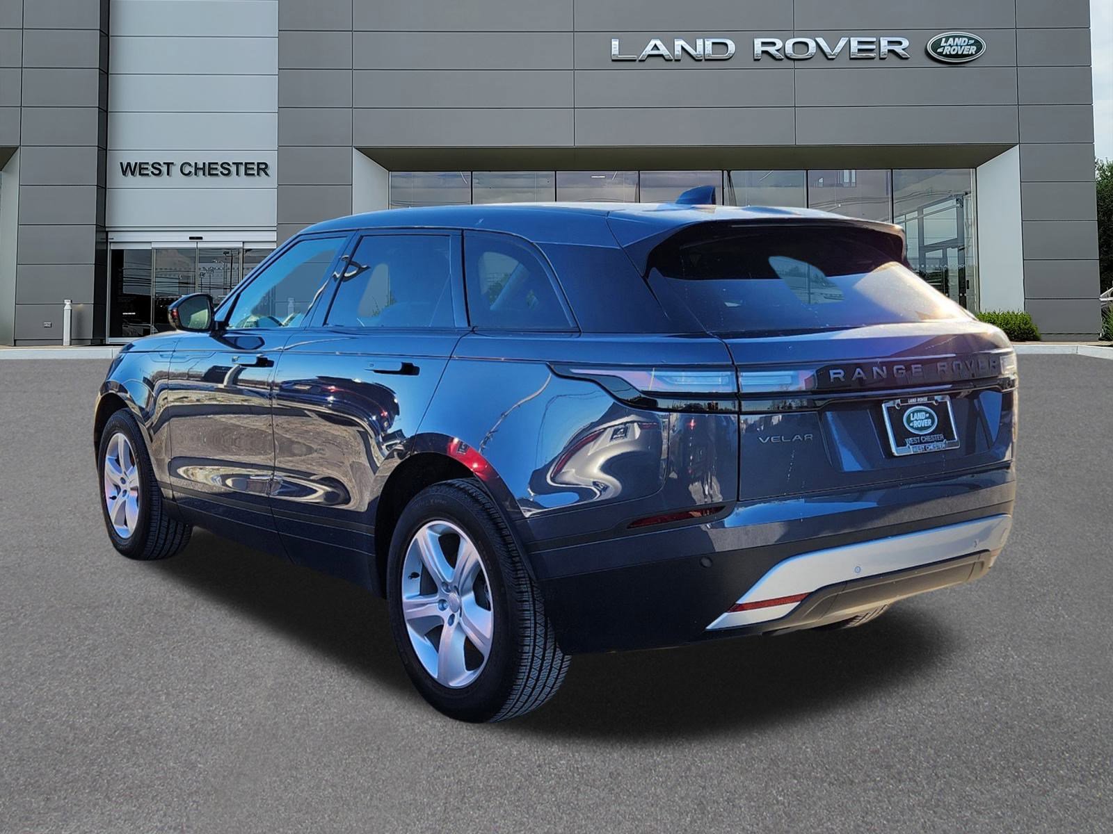 2025 Land Rover Range Rover Velar S photo 3