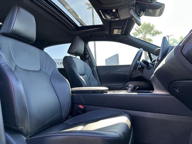 2024 Lexus RX 350 Premium photo 7