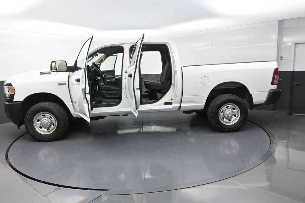 2020 Ram 2500 Tradesman photo 29