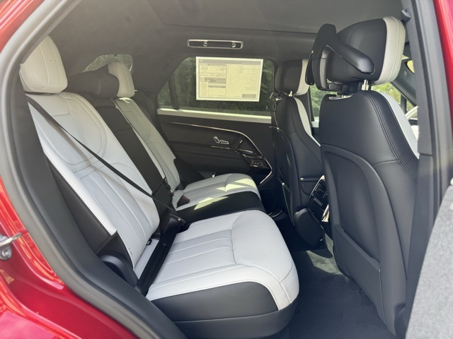 2025 Land Rover Range Rover Sport SE photo 19