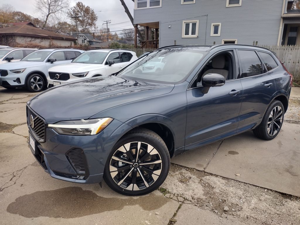 2026 VOLVO XC60 - Image 1