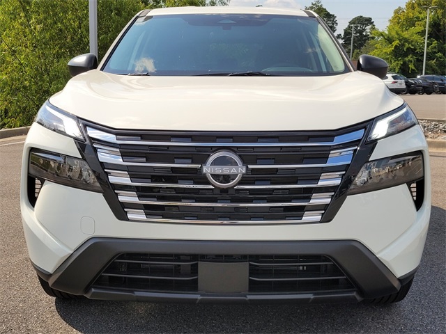 2026 Nissan Rogue S photo 4