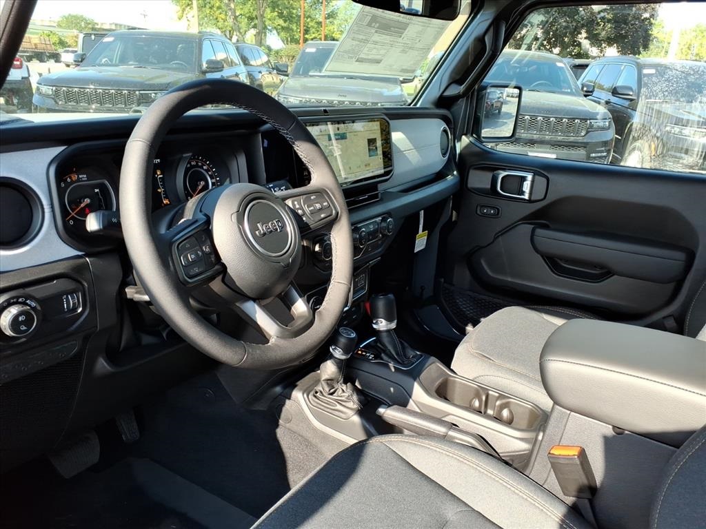 2025 Jeep Gladiator Sport S photo 7
