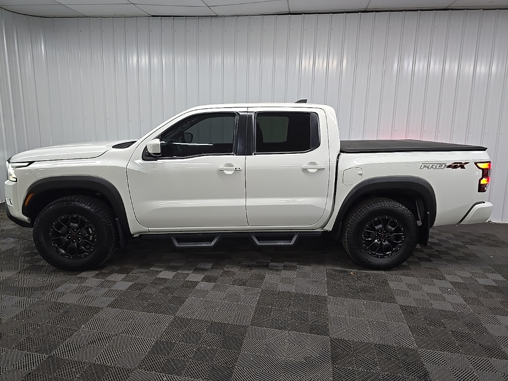 2023 Nissan Frontier PRO-4X photo 5