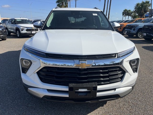2026 Chevrolet Trailblazer LT photo 2