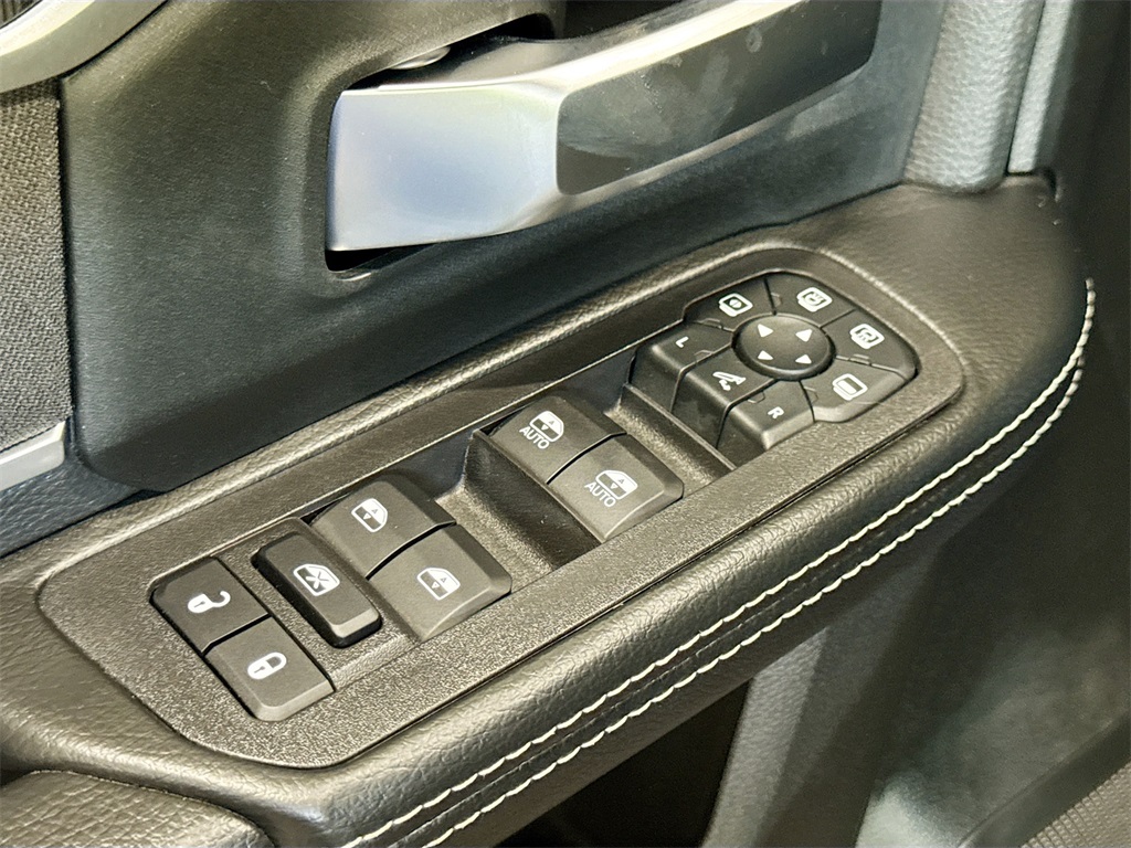 2025 Ram 2500 Big Horn photo 15