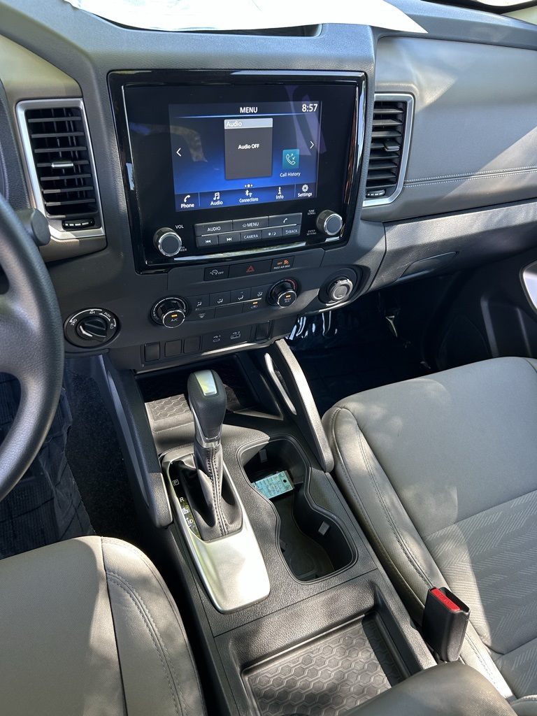 2023 Nissan Frontier SV photo 17