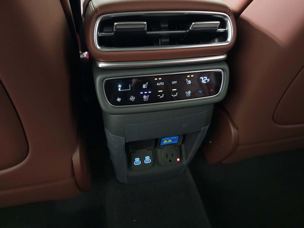 2025 Genesis GV80 3.5T Prestige AWD photo 29